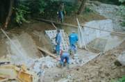  Likwidacja skutk�w powodzi z lipca 2001 na potoku Ksi�y w m.Mak�w Podhala�ski, woj. ma�opolskie